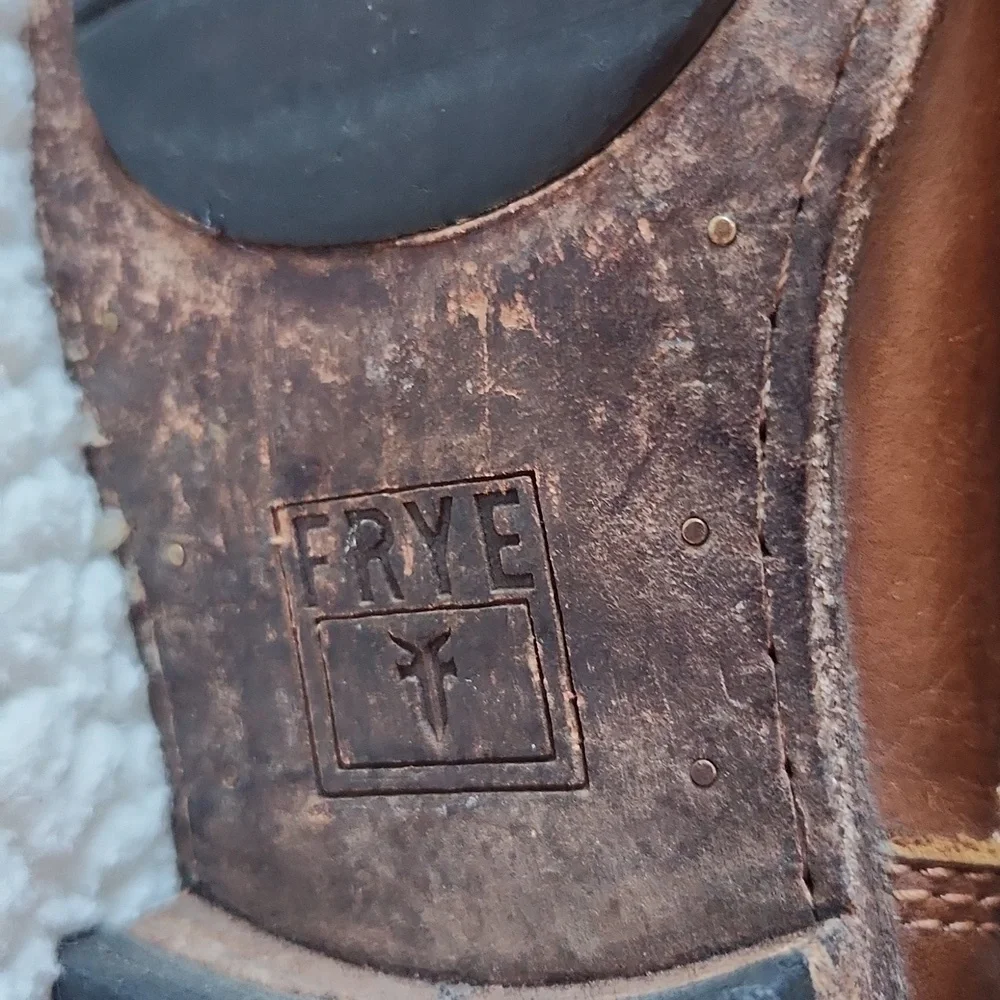 Frye Heavily Distressed Geuine Leather Buckle Detail Heeled Chunky Ankel Boots